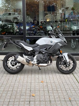 BMW F 900 XR