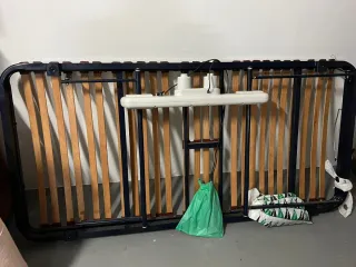 Cama articulada madera y metal. Eléctrica