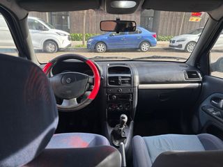Renault Clio 2006