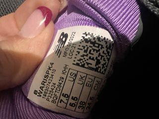 Zapatillas New Balance Grises y Rosas