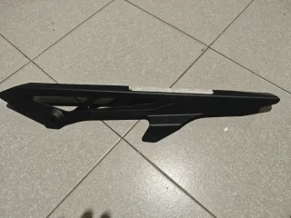 Suzuki GSX 650F cubre cadena y cúpula original