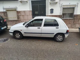 Renault Clio 1997
