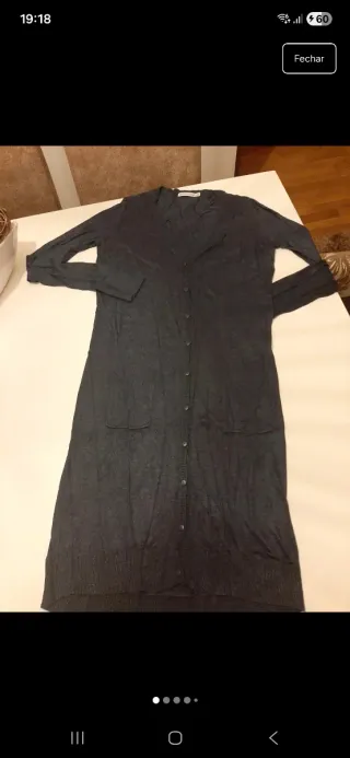 Casaco de malha comprido cinza