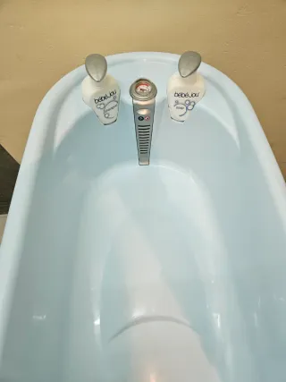 Bañera Bebé Jou con Soporte para bebés.