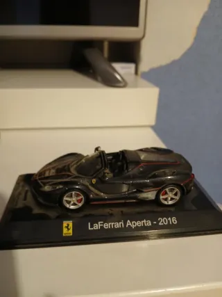 Coche Ferrari LaFerrari Aperta 2016