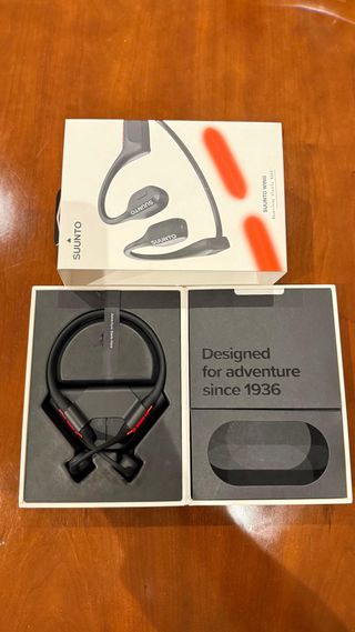 Auriculares Suunto Wing