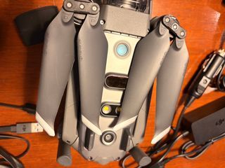 Dron DJI Mavic 2 Zoom + Accesorios