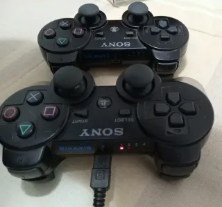 PS3 Slim + Accesorios/Cambio a PsVita