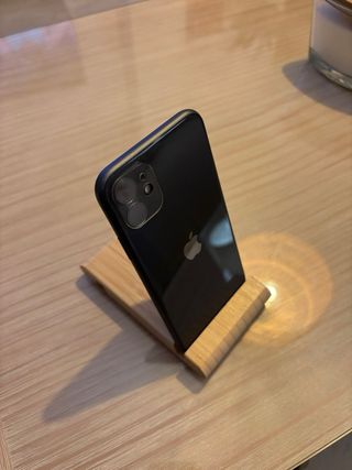 iPhone 11 64GB