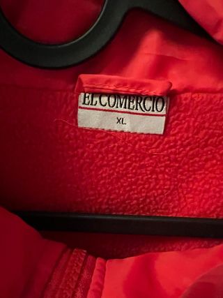 Cazadora Deportiva ECCUMEN Roja Talla XL