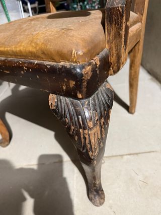 Sillón Roble Tallado Estilo Carolean