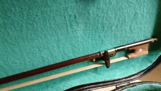 Violín infantil con estuche