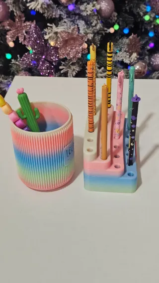 Set portapenne Legami espositore e barattolo