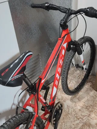 Bicicleta B-Pro Roja M24