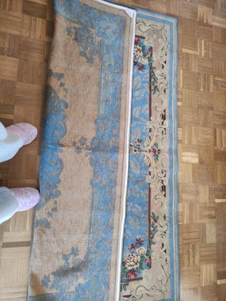 Alfombra grande floral beige y azul