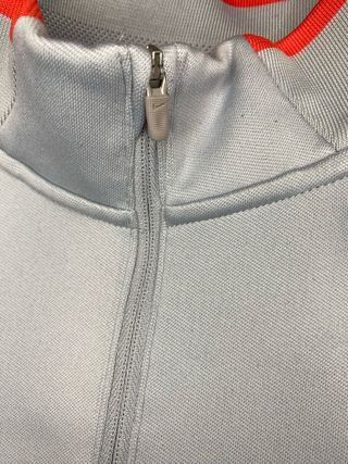 Chaqueta Nike golf dri-fit streatwear deportiva