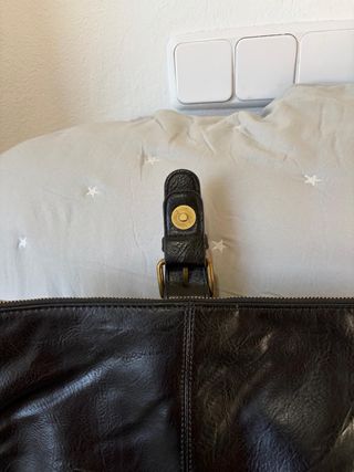 Mochila de piel búfalo en color negro