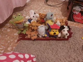 Lote de peluches variados
