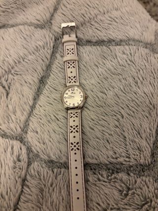 Reloj Lotus niña blanco y morado