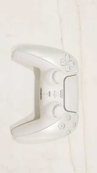 Consola PS5(1TB) con lector + 2 mandos + juegos