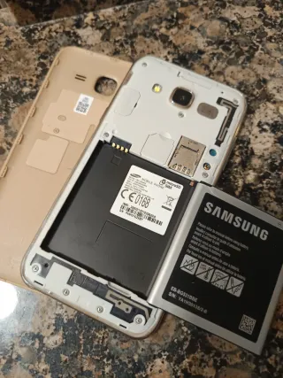 Samsung J5 SM-J500FN Dorado