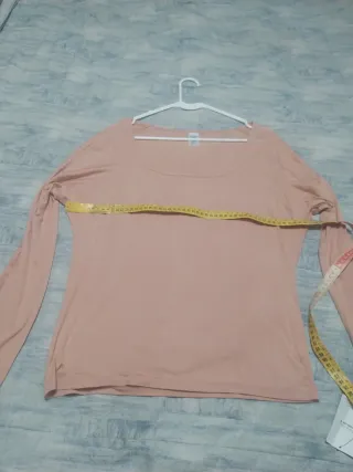 Suéter rosa de manga larga para mujer