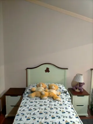 Dormitorio infantil con dos camas