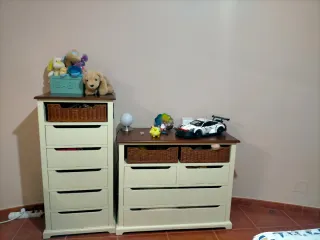 Dormitorio infantil con dos camas