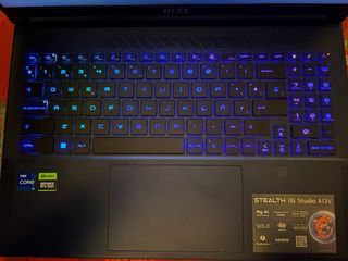 PC Gaming MSI Stealth 16 Studio A13VG RTX 4070