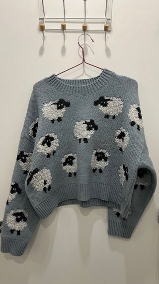 Jersey Stradivarius Ovejas Azul y Blanco