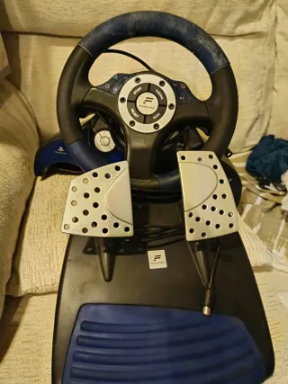 Volante y Pedales Fanatec, para PlayStation2