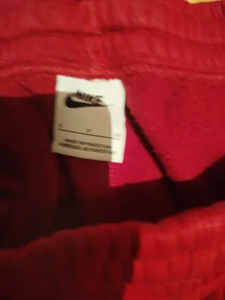 Pantalón chándal Nike granate