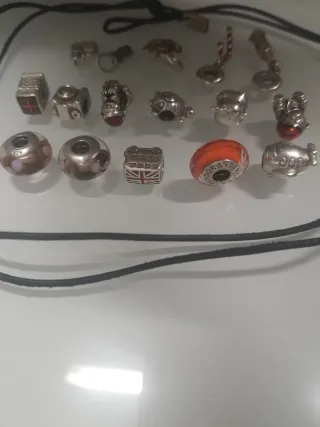 Collar Pandora y charms