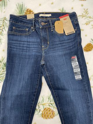 Levi's 711 Skinny Talla 27 Largo 30