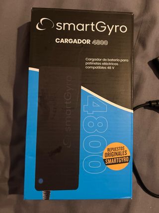 Cargador SmartGyro 48V para patinetes
