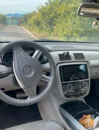 Mercedes-Benz R320 2007