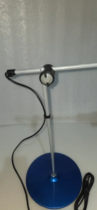 Lámpara Veneta Lumi azul y plateada