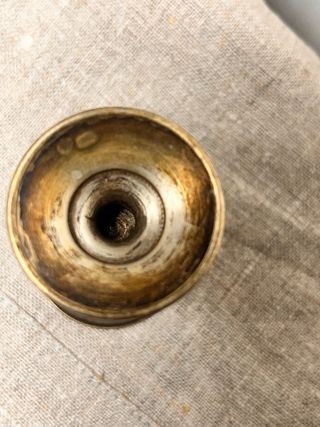 Candelero antiguo de metal – pieza vintage