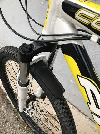 Bicicleta MTB marca AFX Conor 26" talla S