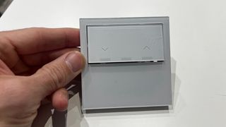 Kit Simon 100 IO: Mando, Persianas