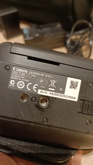 Videocámara Canon semiprofesional + accesorios