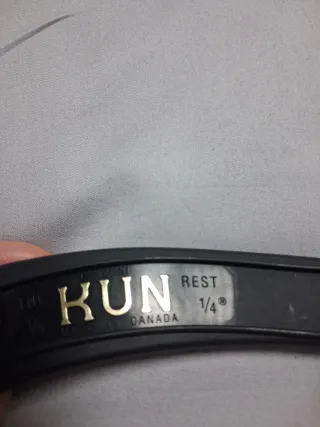 Kun Original Mini Shoulder Rest Violin 1/8-1/4