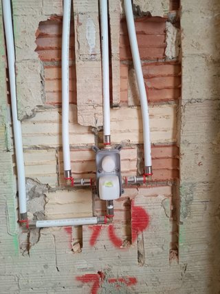 Fontanero especializado en obras y viviendas
