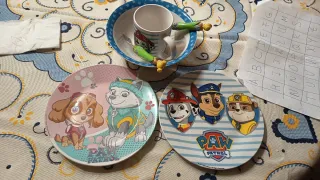Platos y cubiertos Patrulla Canina