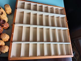 Ajedrez antiguo de madera tallada