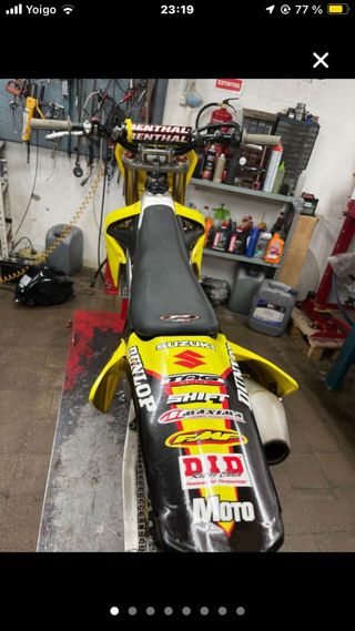 Suzuki RMZ 250