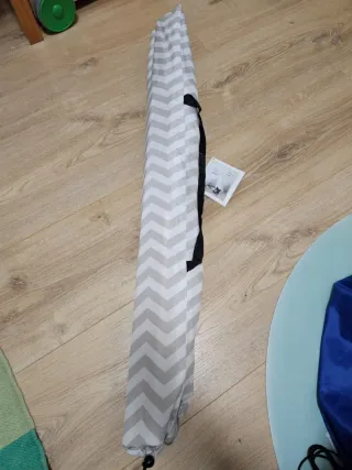 Tienda Tipi infantil con estampado de zig-zag