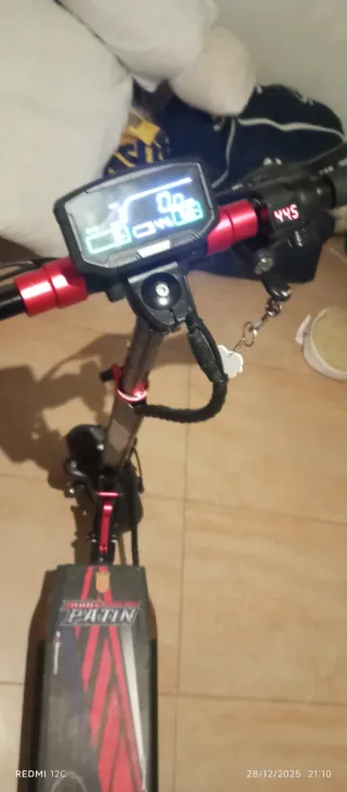 Patinete eléctrico todoterreno