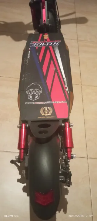 Patinete eléctrico todoterreno