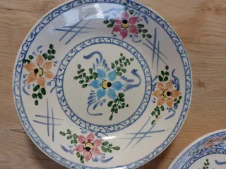 2 Pratos Vintage Faiança Portuguesa